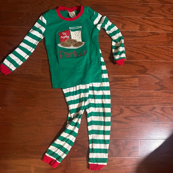 Size 5t “Parker” Milk and Cookies Christmas Pajama Set - Picture 1 of 3